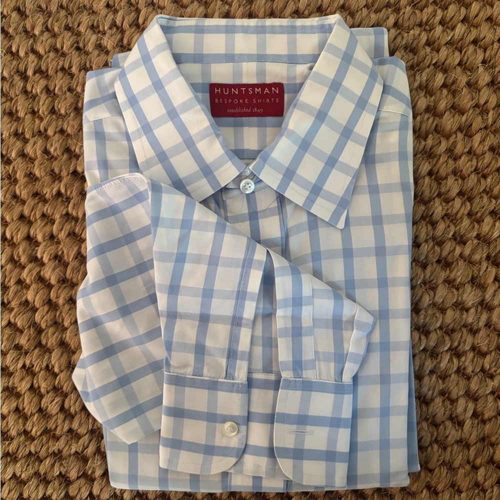 Huntsman custom dress shirt 16 x 33.5 approximately. Quality custom made in UK.